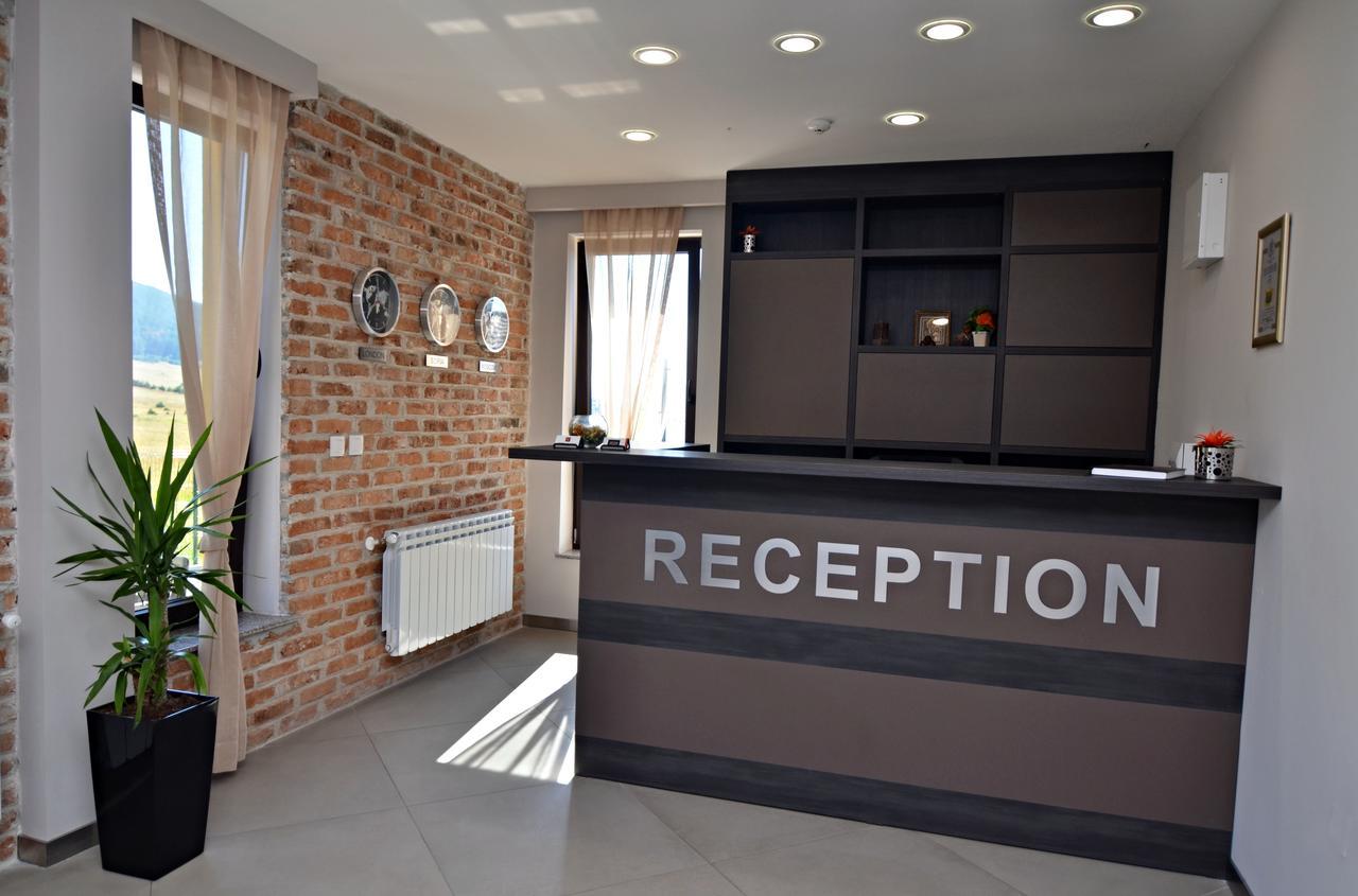 La Casa Hotel Цигов Чарк Екстер'єр фото